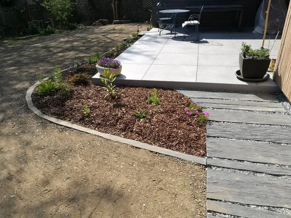 nos realisations amenagements exterieurs pergolas portail motorise car pot cloture et portail portillon et terrasse (29)