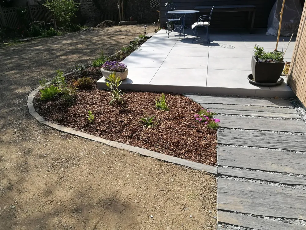 nos realisations amenagements exterieurs pergolas portail motorise car pot cloture et portail portillon et terrasse (51)